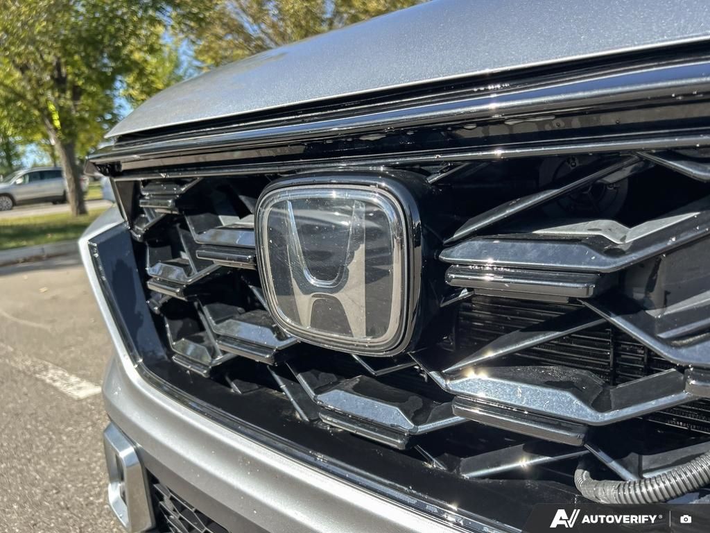 Photo 2023 Honda CR-V Hybrid Touring #7