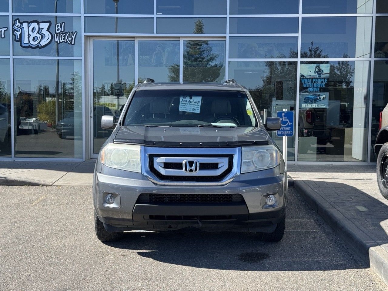Photo 2009 Honda Pilot 4WD EX-L with DVD Rear Entertainment System #2