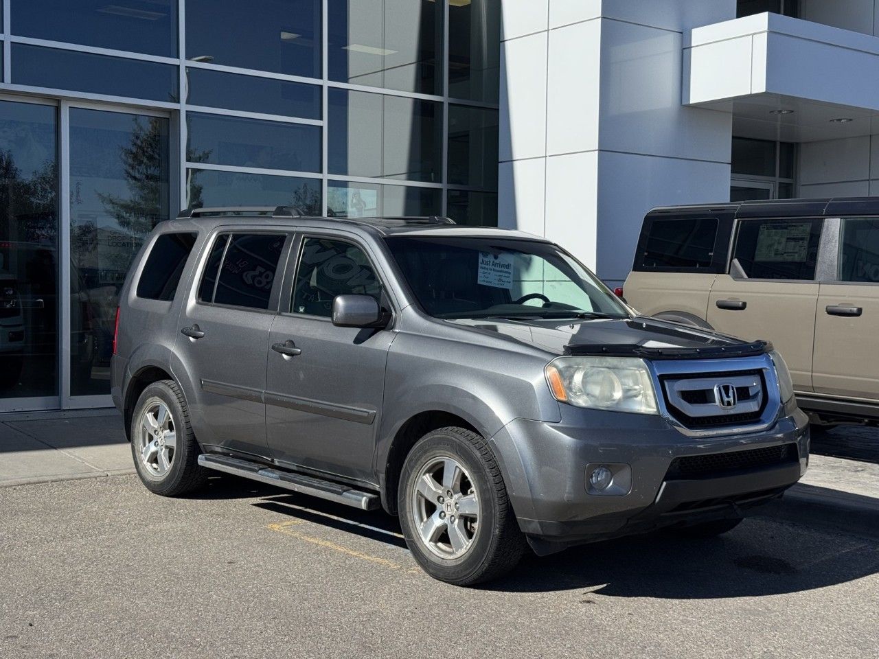 Photo 2009 Honda Pilot 4WD EX-L with DVD Rear Entertainment System #3