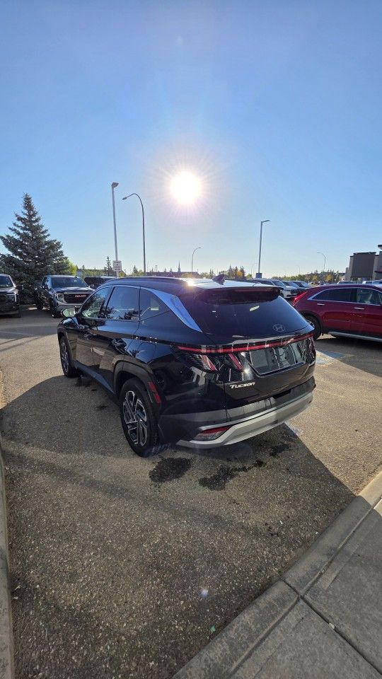 Photo 2025 Hyundai Tucson Plug-In Hybrid Ultimate AWD #4