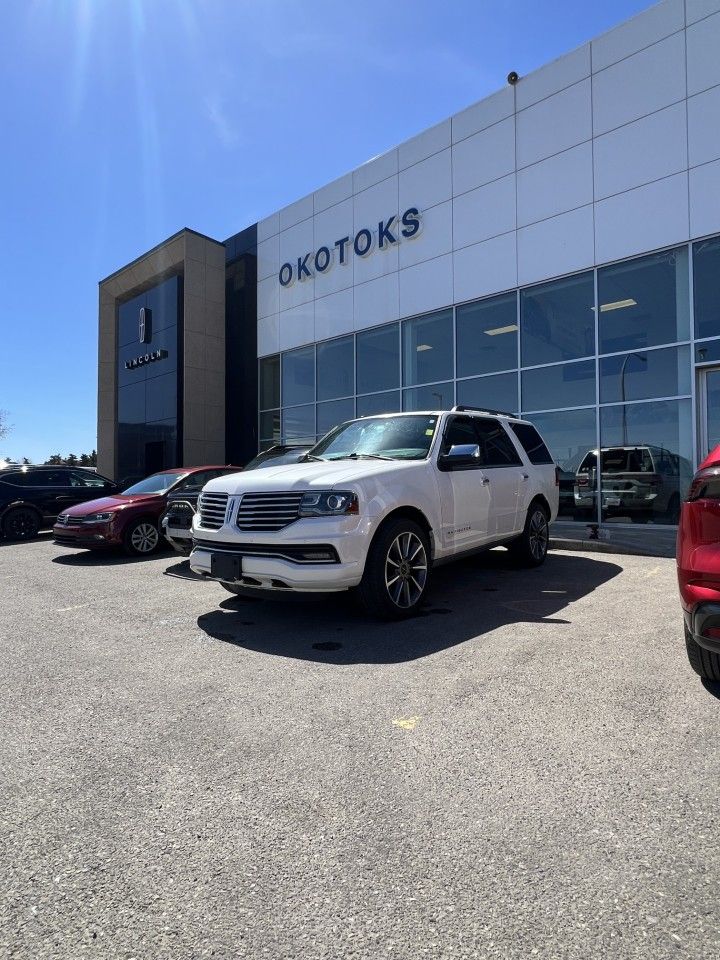 2017 Lincoln Navigator 4WD 4dr Reserve
