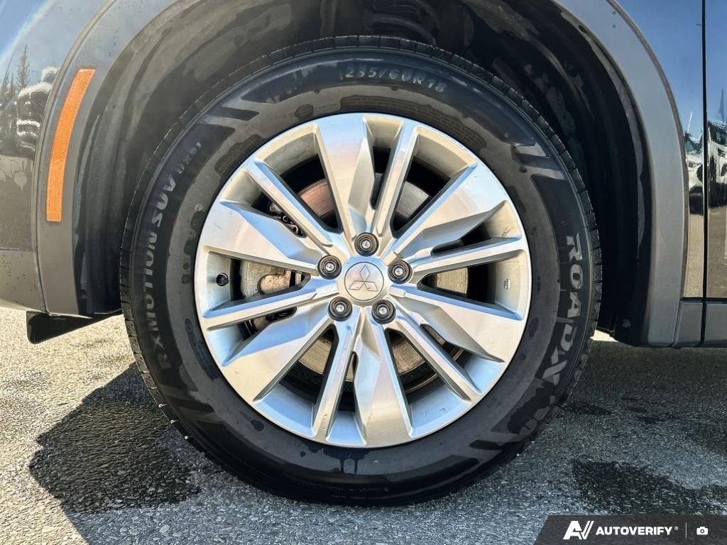 Photo 2026 Mitsubishi Outlander ES #5