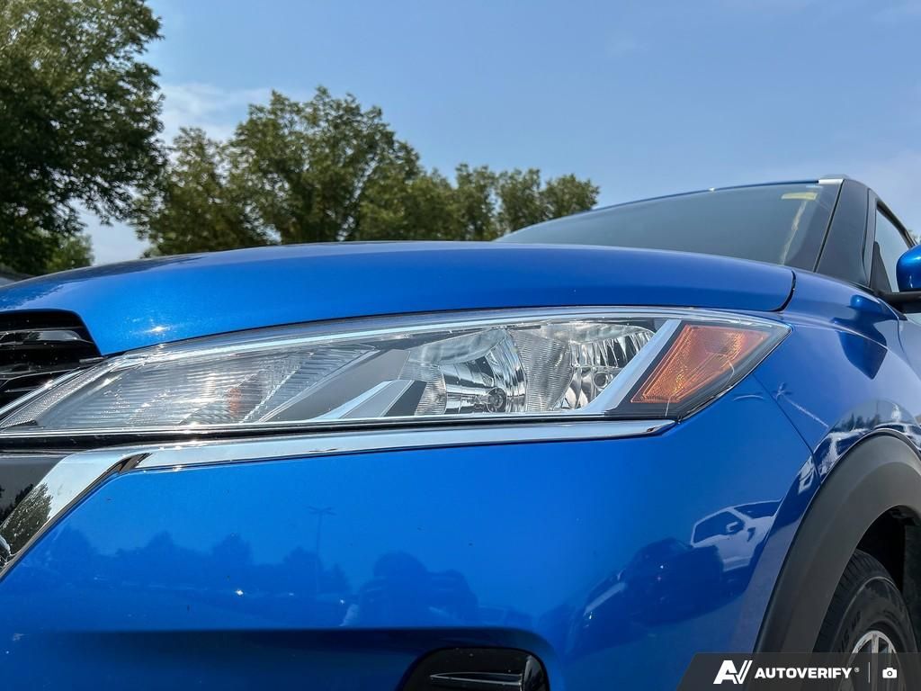 Photo 2025 Nissan Kicks Play SV #5