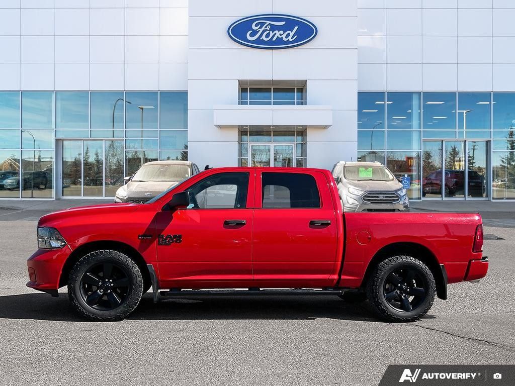 Photo 2020 Ram 1500 Classic Express 4x4 Crew Cab 5'7 Box #3