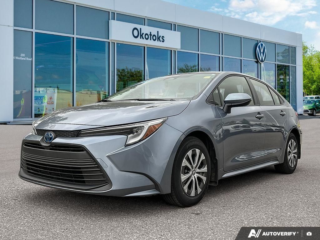 Photo 2024 Toyota Corolla Hybrid LE #1