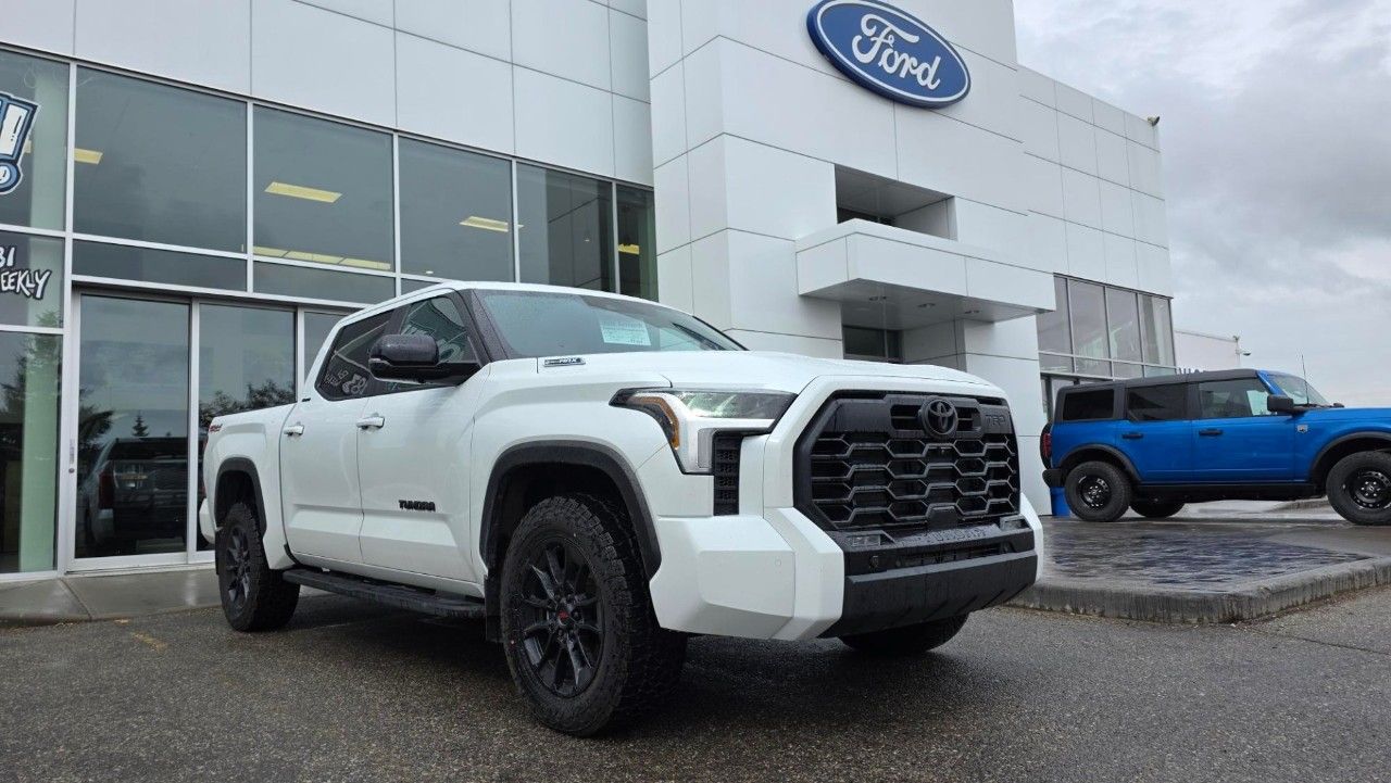 Photo 2025 Toyota Tundra #2