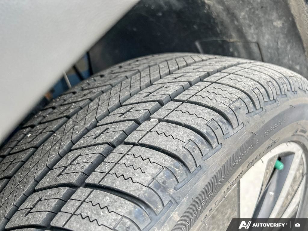 Photo 2023 Volkswagen Taos Comfortline #7