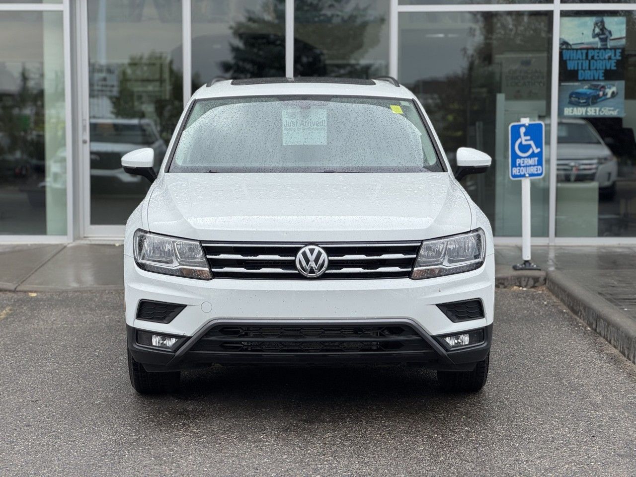 Photo 2021 Volkswagen Tiguan Comfortline 4MOTION #2