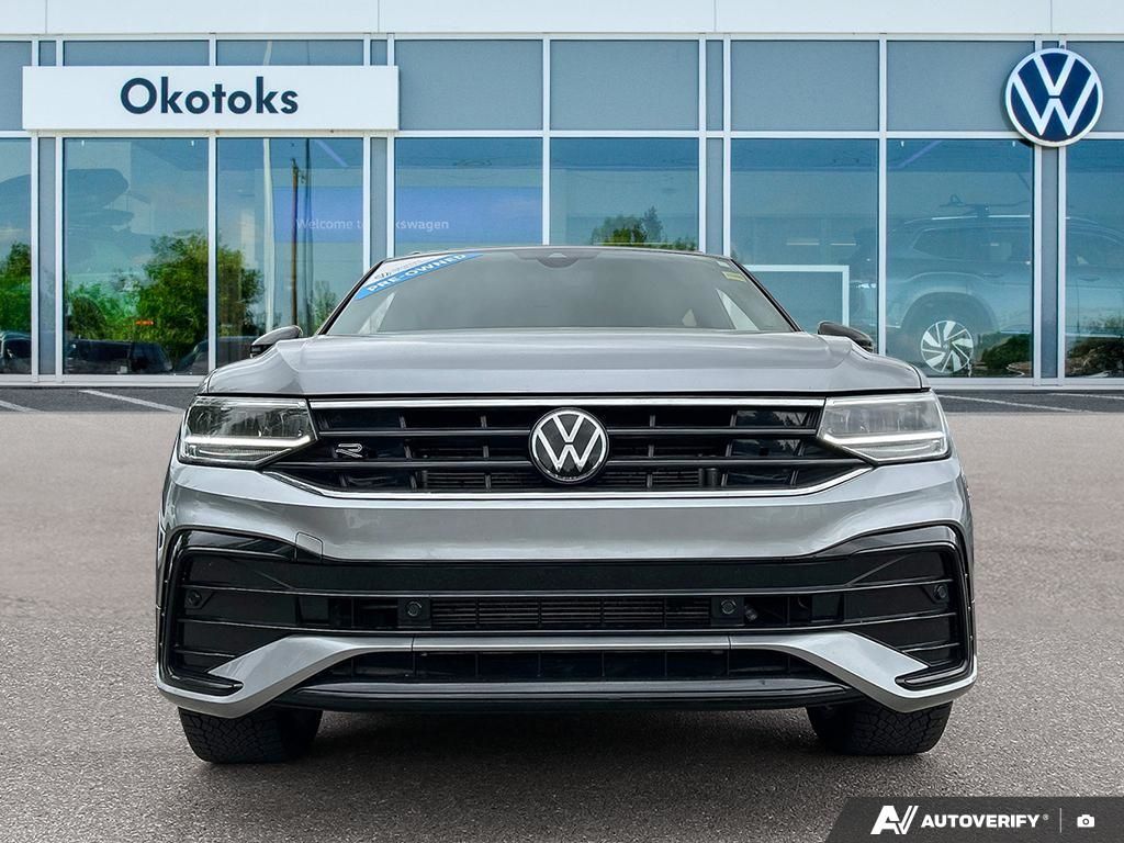 Photo 2024 Volkswagen Tiguan Comfortline R-Line Black Edition #2