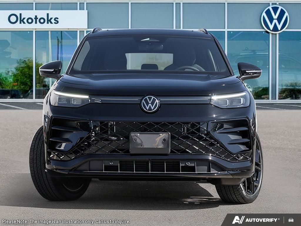 Photo 2026 Volkswagen Tiguan Comfortline R-Line Black Edition 4MOTION #2
