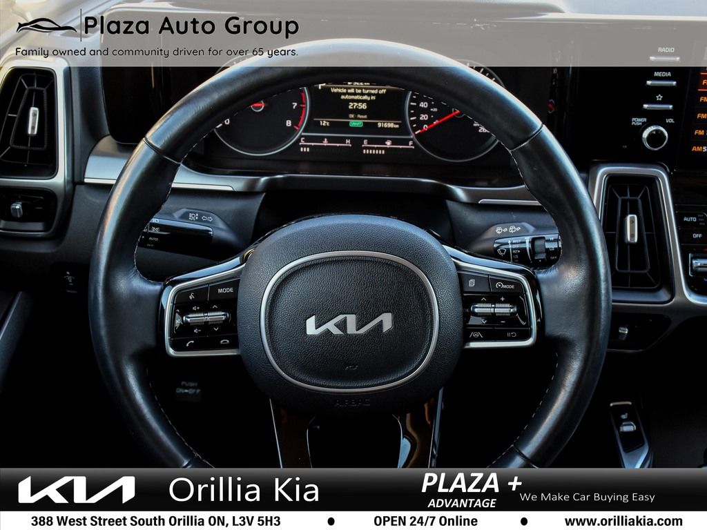 2022 Kia Sorento LX Premium HEATED SEATS / APPLE CARPLAY / PANORAMIC SUNROOF