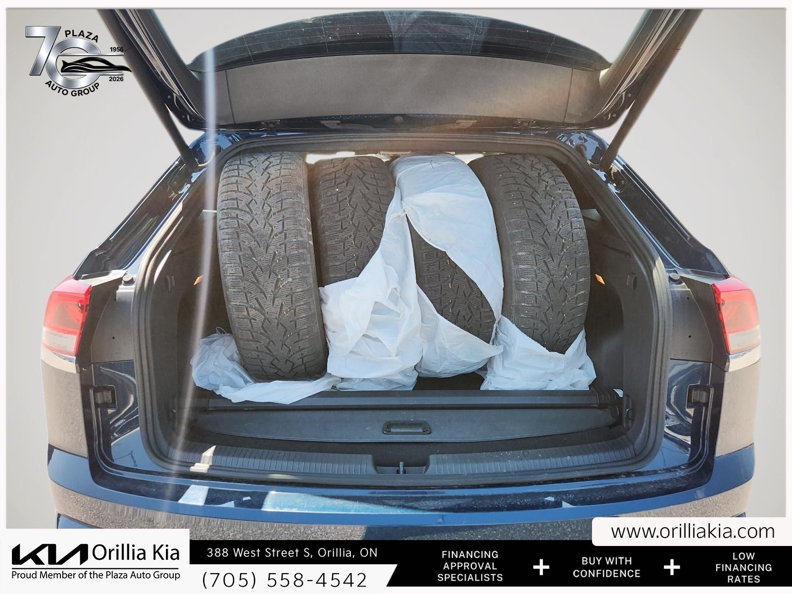 Photo 2020 Volkswagen Atlas Cross Sport Execline #6