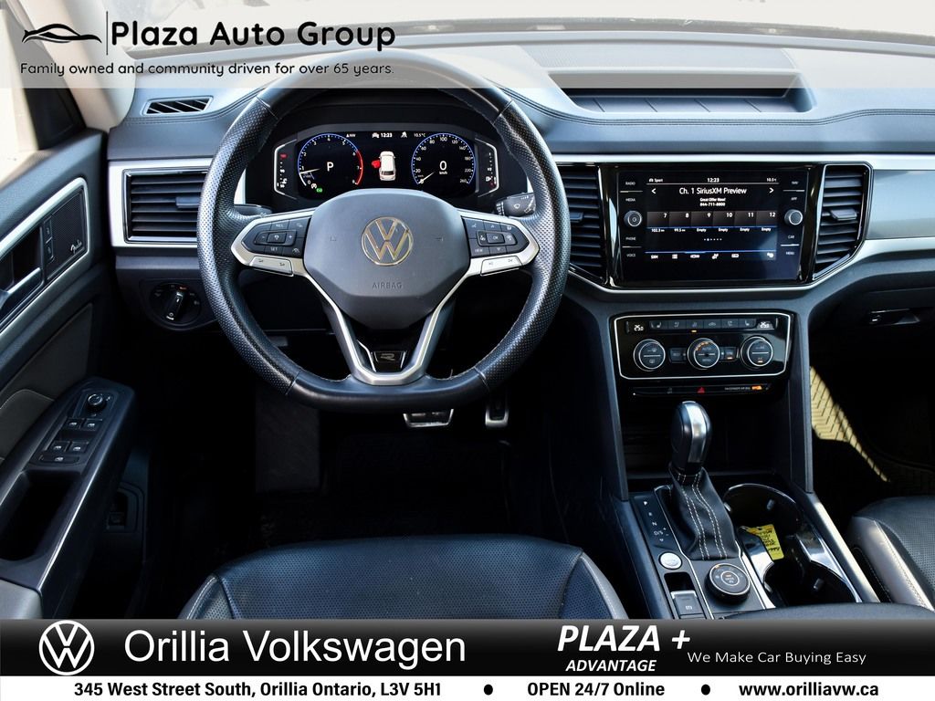 2021 Volkswagen Atlas EXECLINE PANO SUNROOF | V6 | TRAILER HITCH | GREAT PRICE!