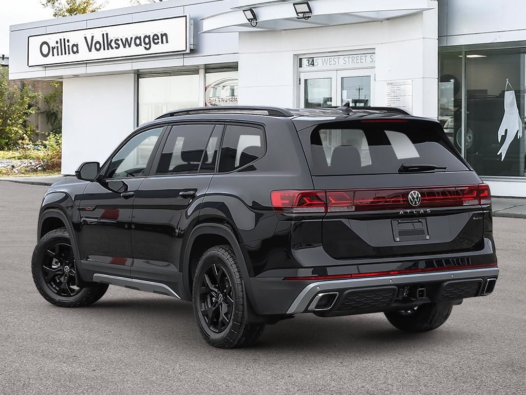 2025 Volkswagen Atlas PEAK EDITION Panoramic Sunroof Package / Deep Black Pearl