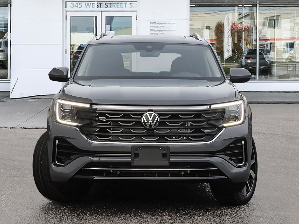 2025 Volkswagen Atlas Execline No Options / Pure Gray
