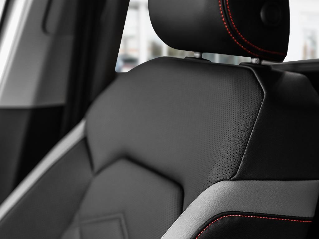 2025 Volkswagen Atlas Peak Edition No Options / Pure White
