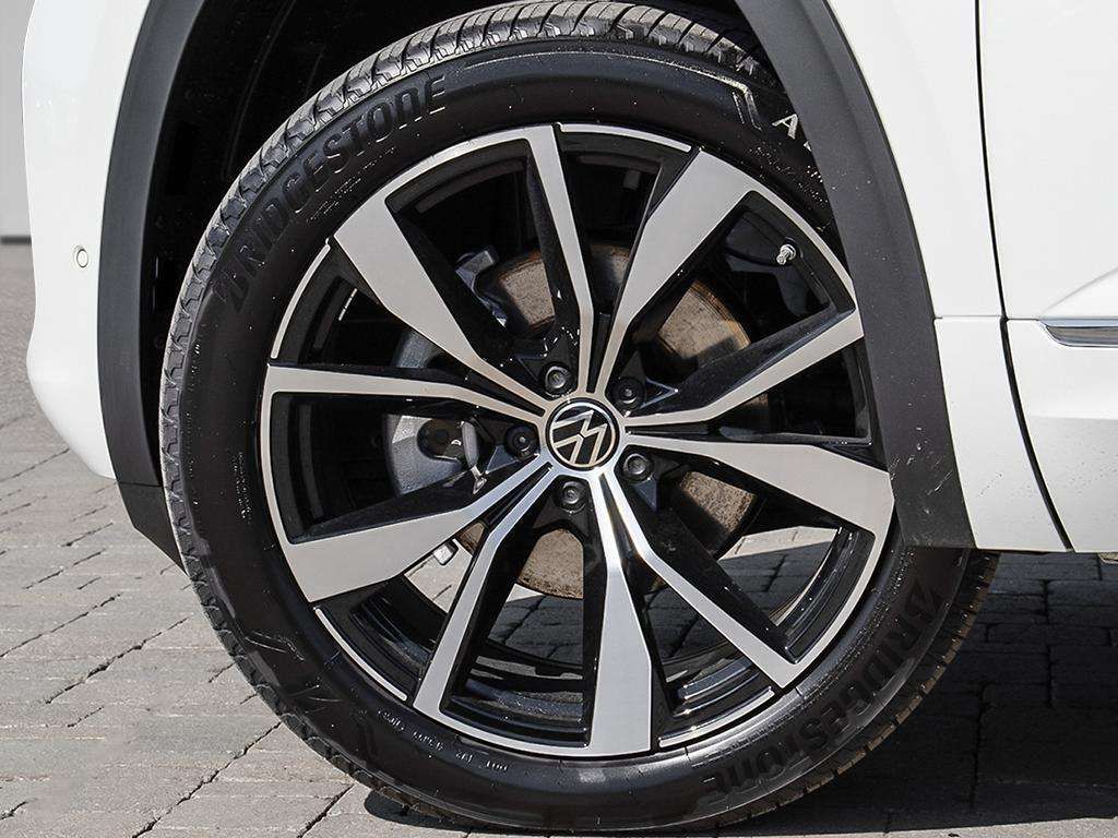 Photo 2026 Volkswagen Atlas Execline #8