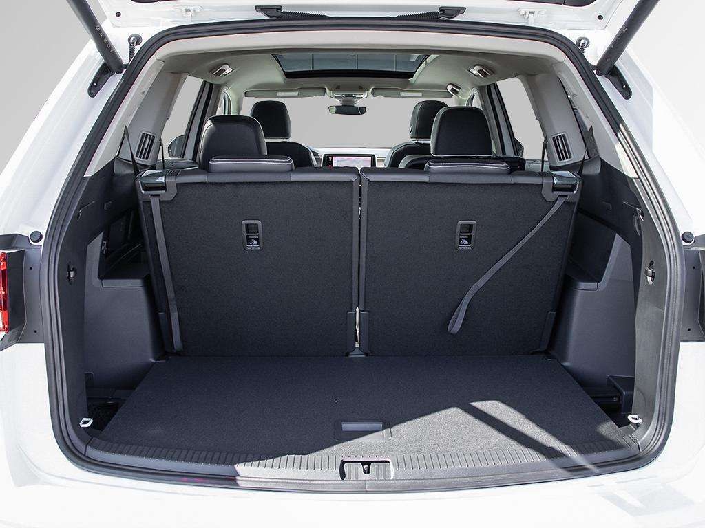 Photo 2026 Volkswagen Atlas Execline #7