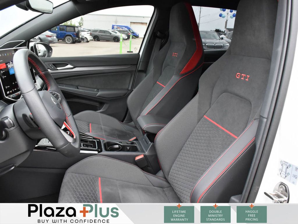 2025 Volkswagen Golf GTI Autobahn No Options / Oryx White Pearl