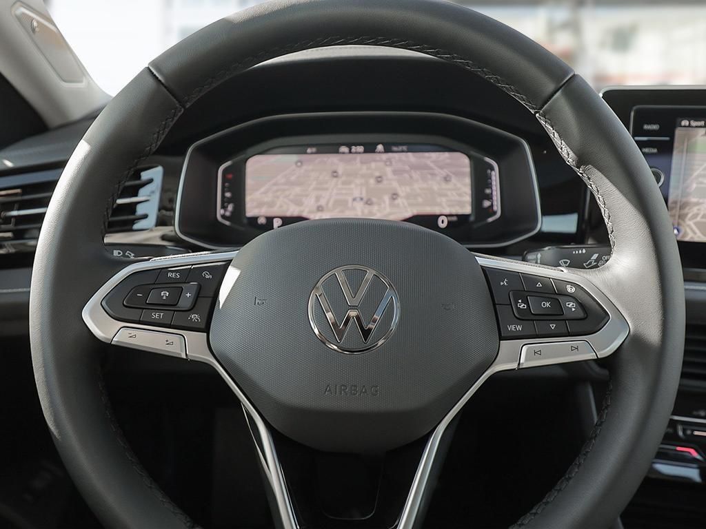 2025 Volkswagen Jetta Highline Beats Audio Removal / Kings Red Metallic