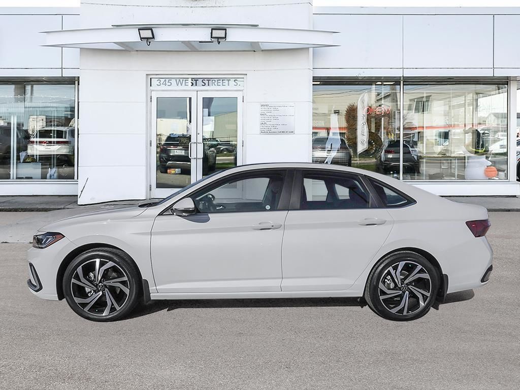 2025 Volkswagen Jetta Highline Beats Audio Removal / Oryx White Pearl