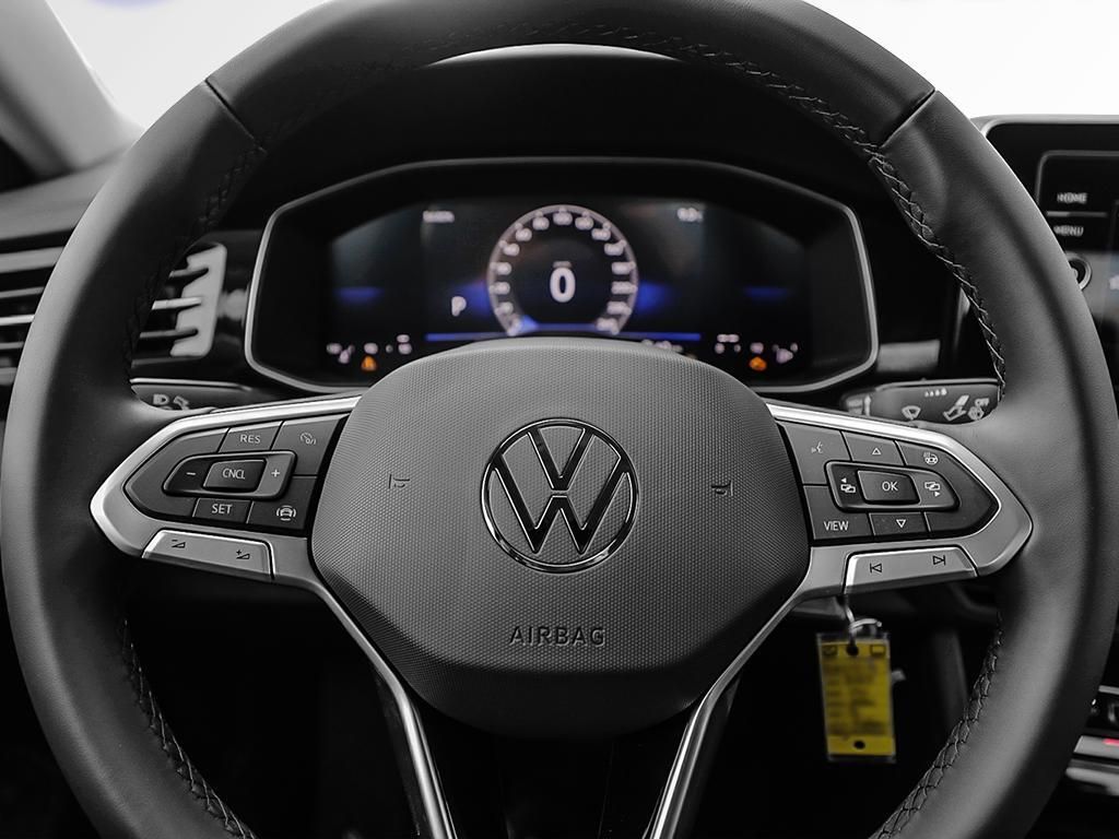 2025 Volkswagen Jetta Trendline No Options / Pure White