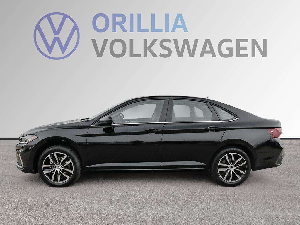 Photo 2027 Volkswagen Jetta Comfortline #3