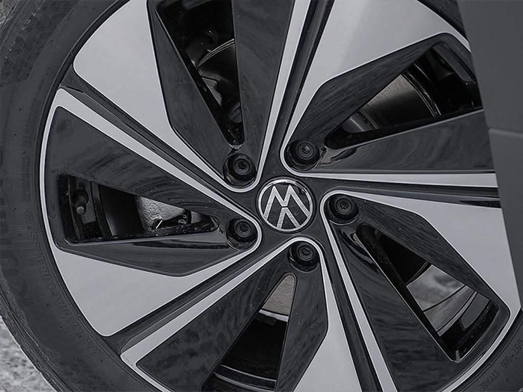 2025 Volkswagen Taos Highline 19