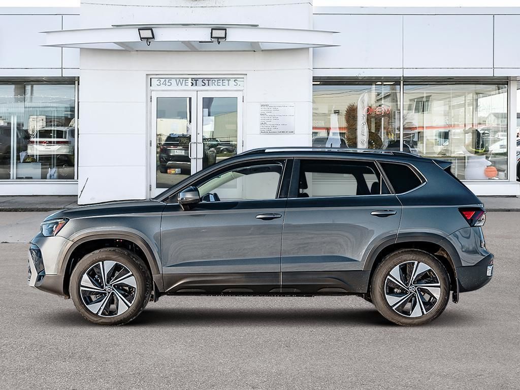 2025 Volkswagen Taos Highline No Options / Platinum Gray Metallic