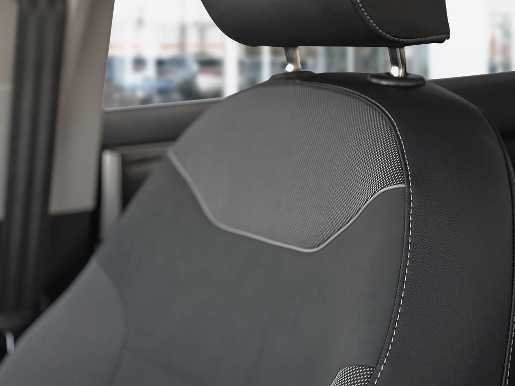2025 Volkswagen Taos Comfortline Black Edition