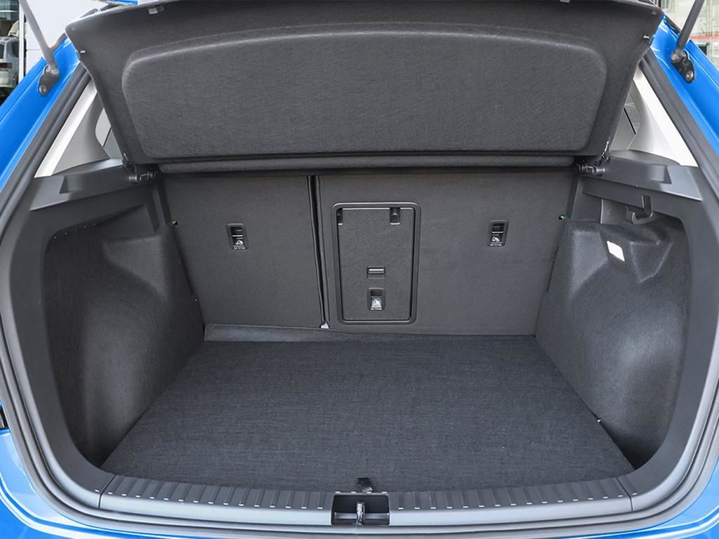 2025 Volkswagen Taos Comfortline Black Edition No Options / Cornflower Blue Metallic