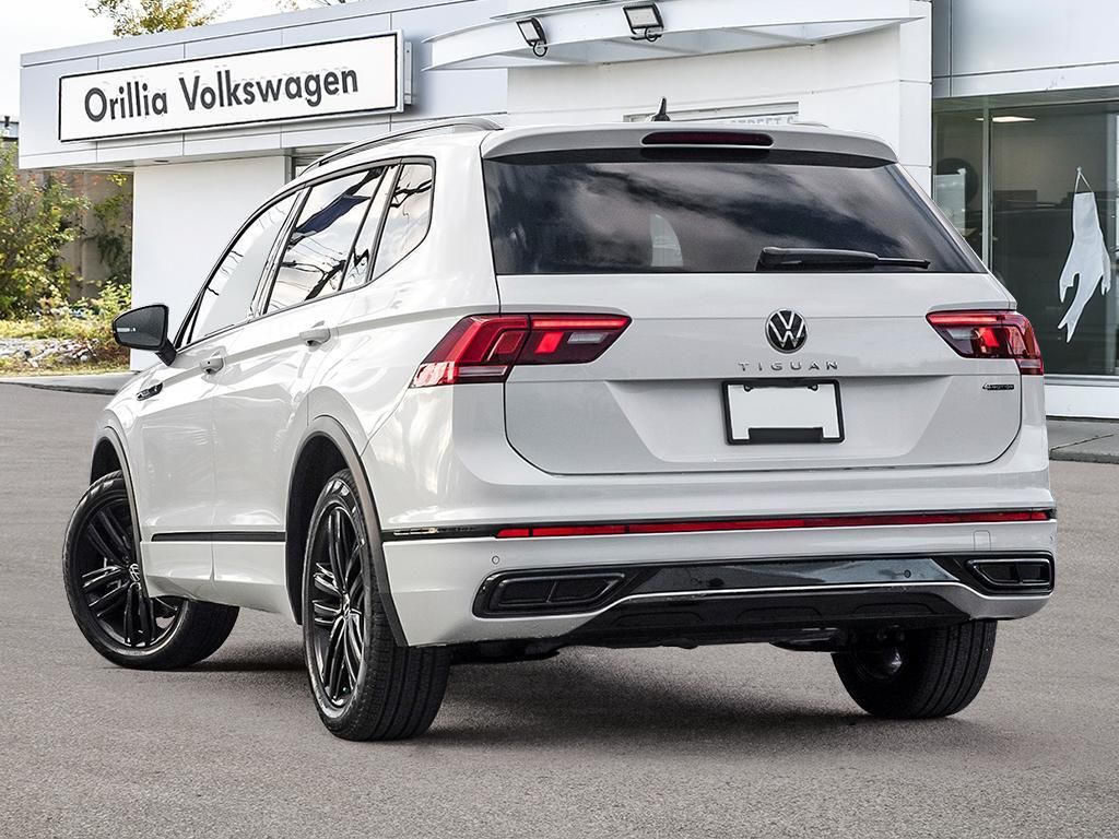 2024 Volkswagen Tiguan COMFORTLINE R-LINE BLACK EDITION Third Row Package / Oryx White Pearl