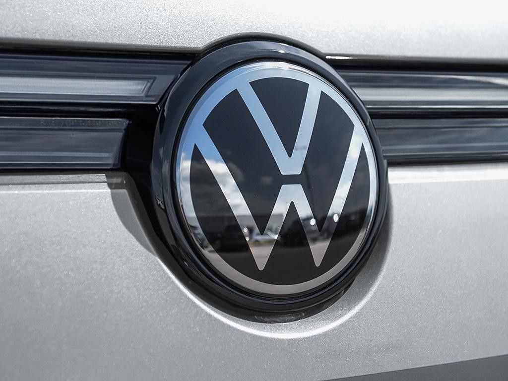 Photo 2026 Volkswagen Tiguan Highline Turbo R-Line 4MOTION #8