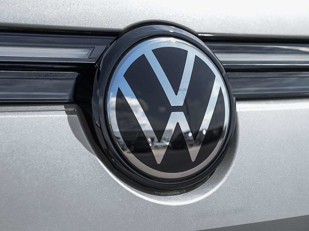 Photo 2026 Volkswagen Tiguan Highline Turbo R-Line 4MOTION #8