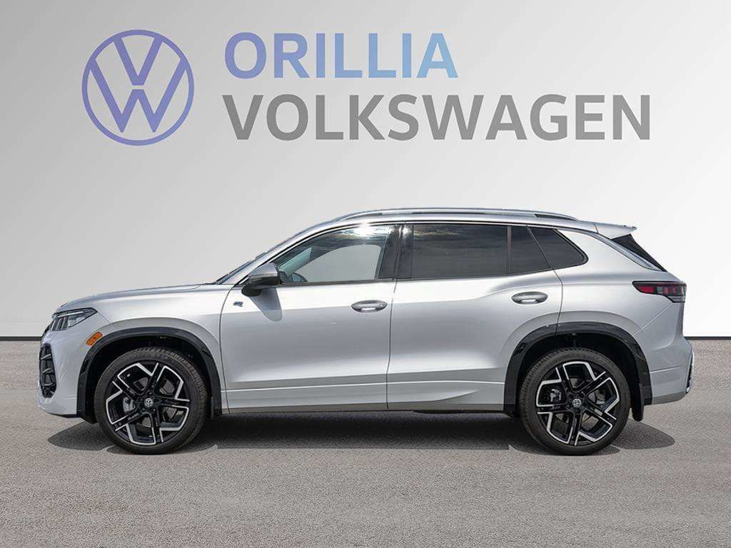 Photo 2026 Volkswagen Tiguan Highline Turbo R-Line 4MOTION #3