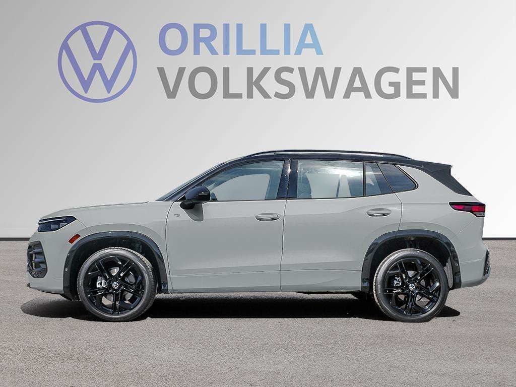 Photo 2026 Volkswagen Tiguan Comfortline R-Line Black Edition 4MOTION #4