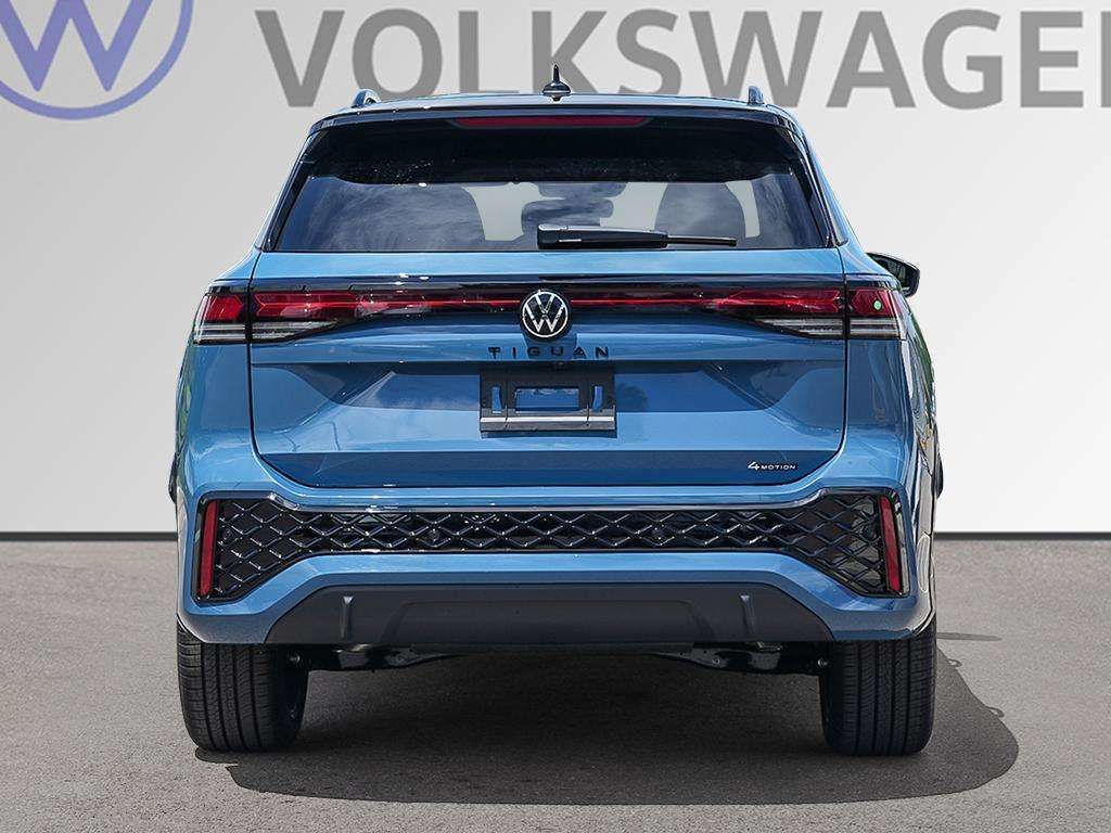 Photo 2026 Volkswagen Tiguan Comfortline R-Line Black Edition 4MOTION #7