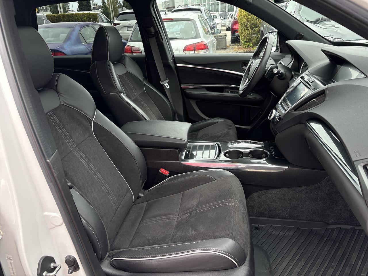 2020  MDX