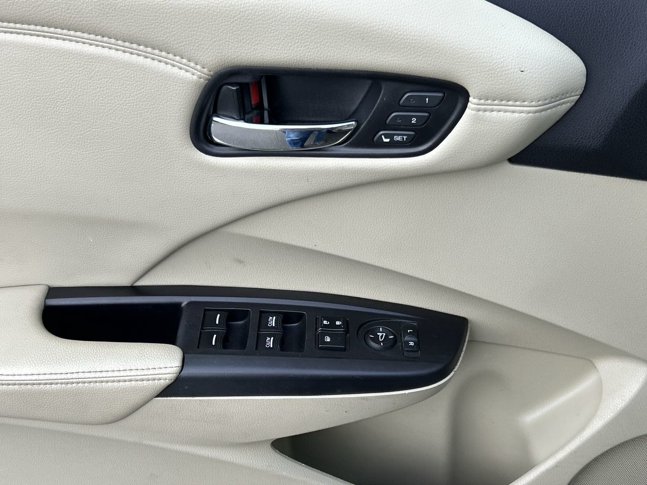 Acura RDX  2014 à North Vancouver, Colombie-Britannique