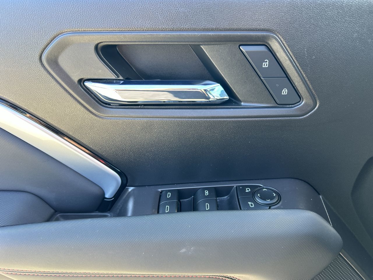 2023 Chevrolet Colorado in North Vancouver, British Columbia