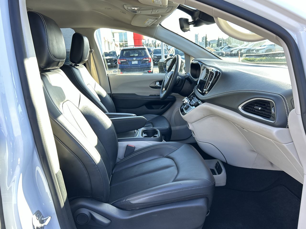 2024 Chrysler Pacifica