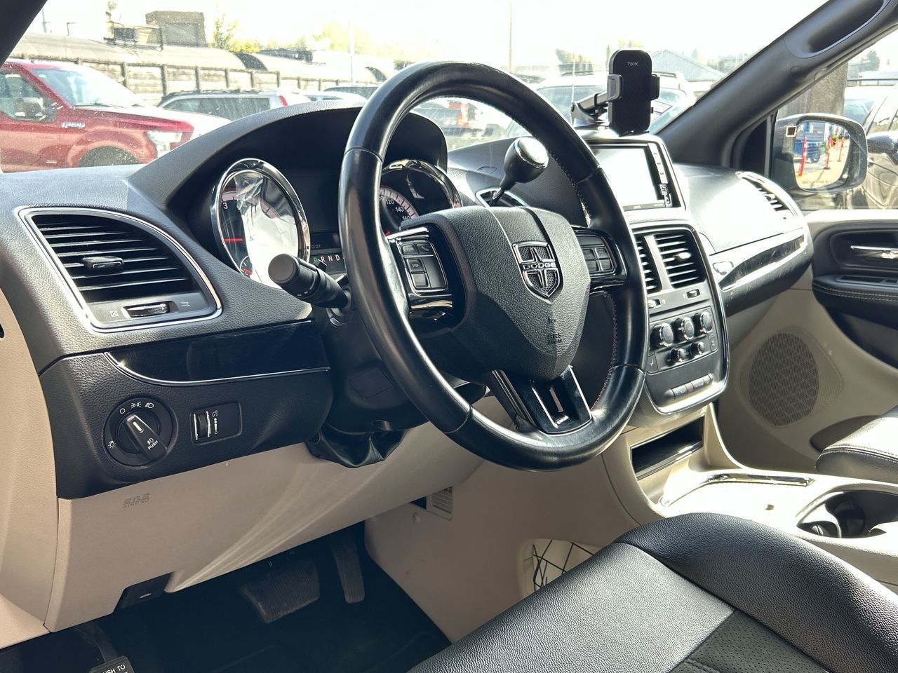 2019 Dodge Grand Caravan in North Vancouver, British Columbia