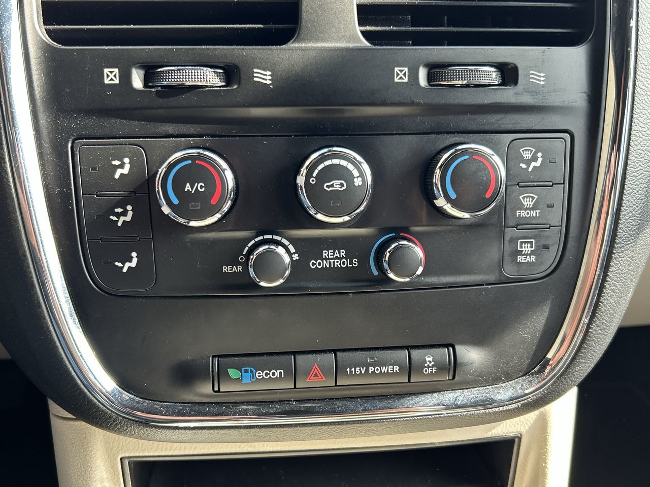 2019 Dodge Grand Caravan in North Vancouver, British Columbia