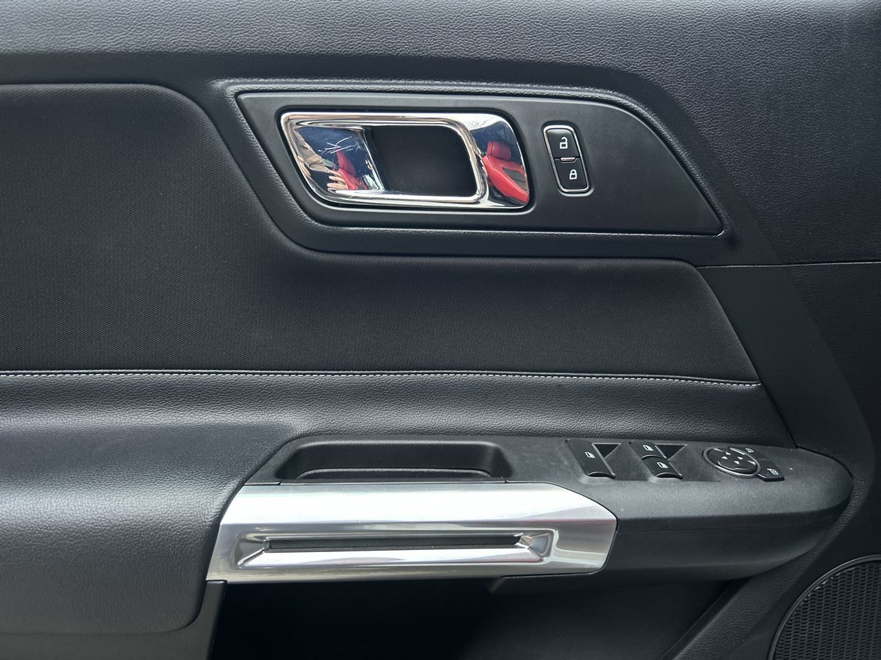 2017 Ford Mustang in North Vancouver, British Columbia