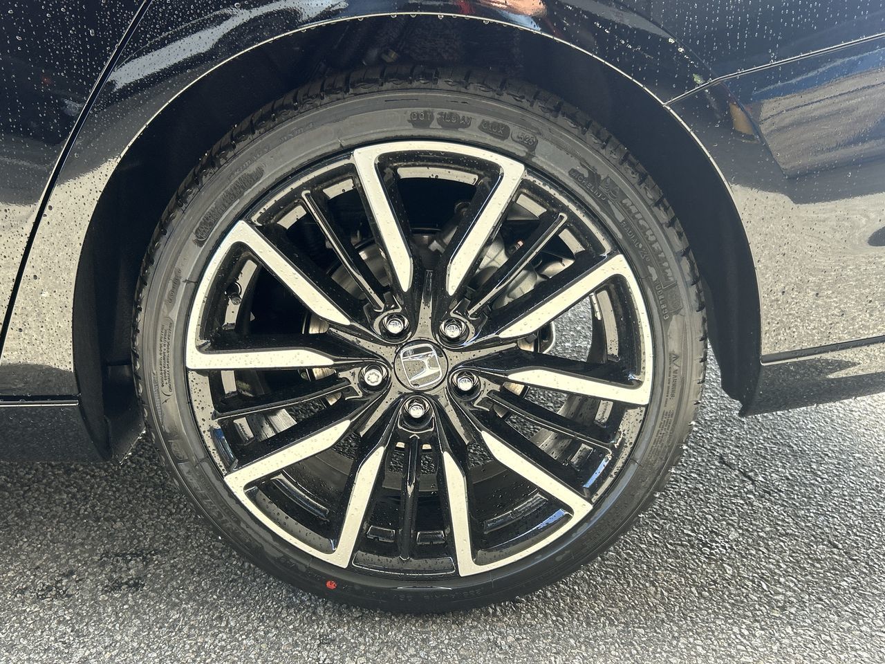 2025 Honda Accord Hybrid in North Vancouver, British Columbia