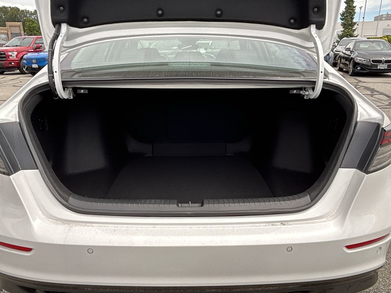 2025 Honda Accord Hybrid in North Vancouver, British Columbia