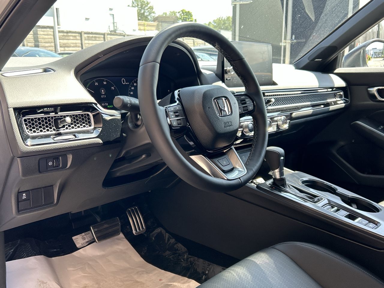 2025 Honda CIVIC HYBRID Hatchback in North Vancouver, British Columbia