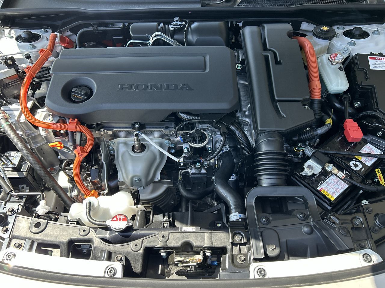 2025 Honda CIVIC HYBRID Hatchback in North Vancouver, British Columbia