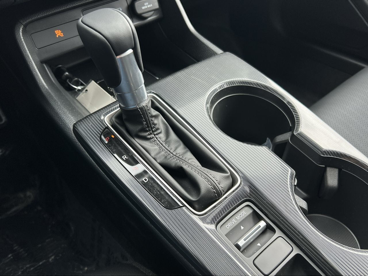 2025 Honda CIVIC HYBRID Hatchback in North Vancouver, British Columbia