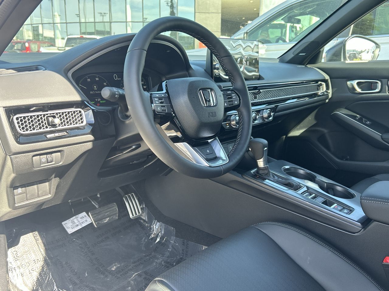 2025 Honda Civic Hybrid in North Vancouver, British Columbia